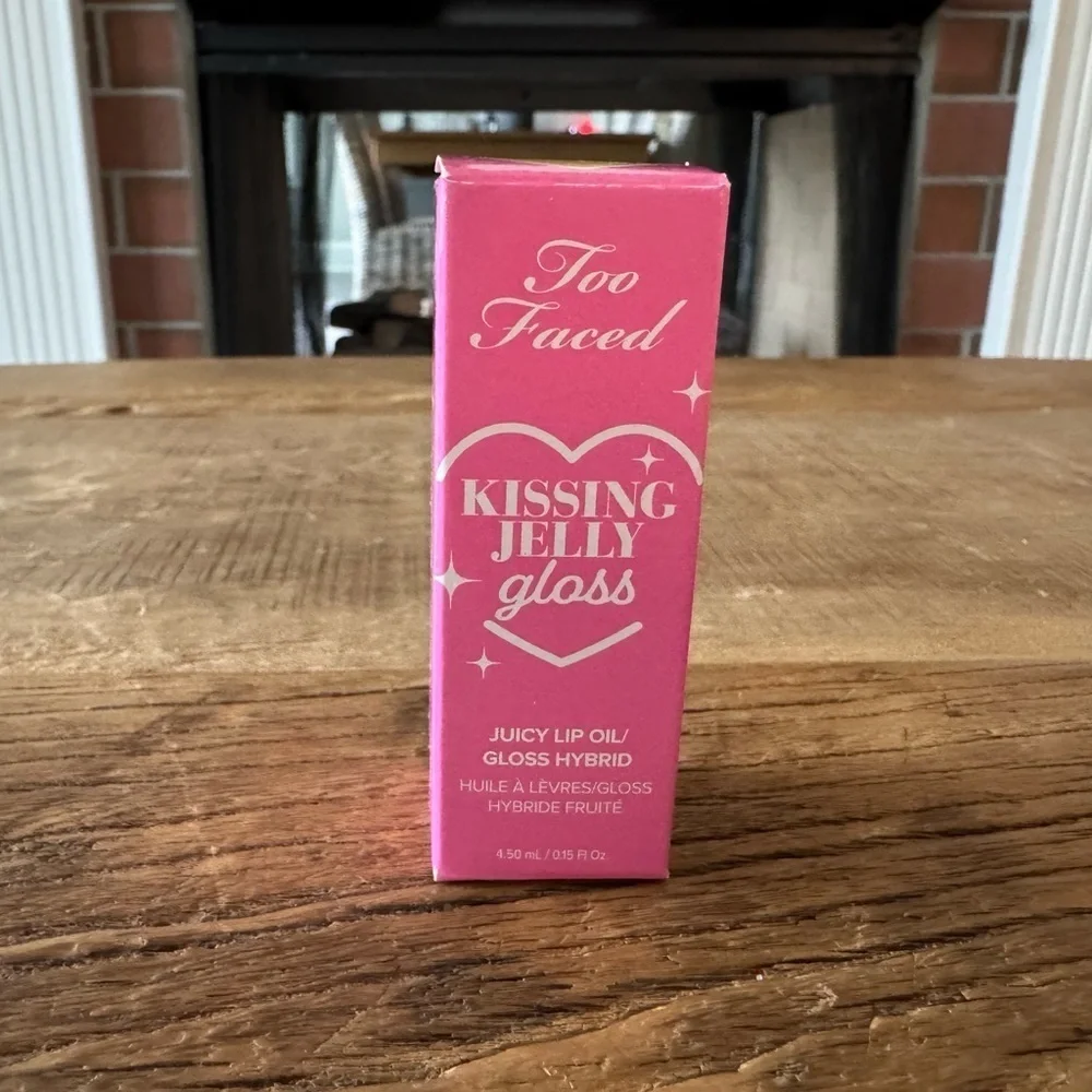 NEW IN BOX Too Faced Kissing Jelly Gloss Hybrid (oil & gloss)~ Pina Colada